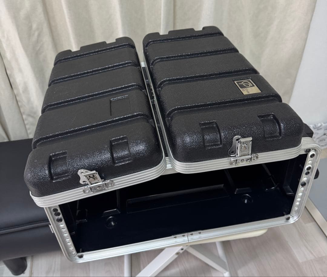 4Uラックケース - CLASSIC PRO CPA04