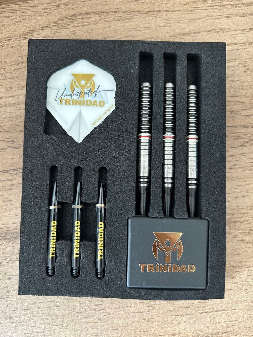 山田勇樹選手モデル　ゴメス16 エスダーツ限定