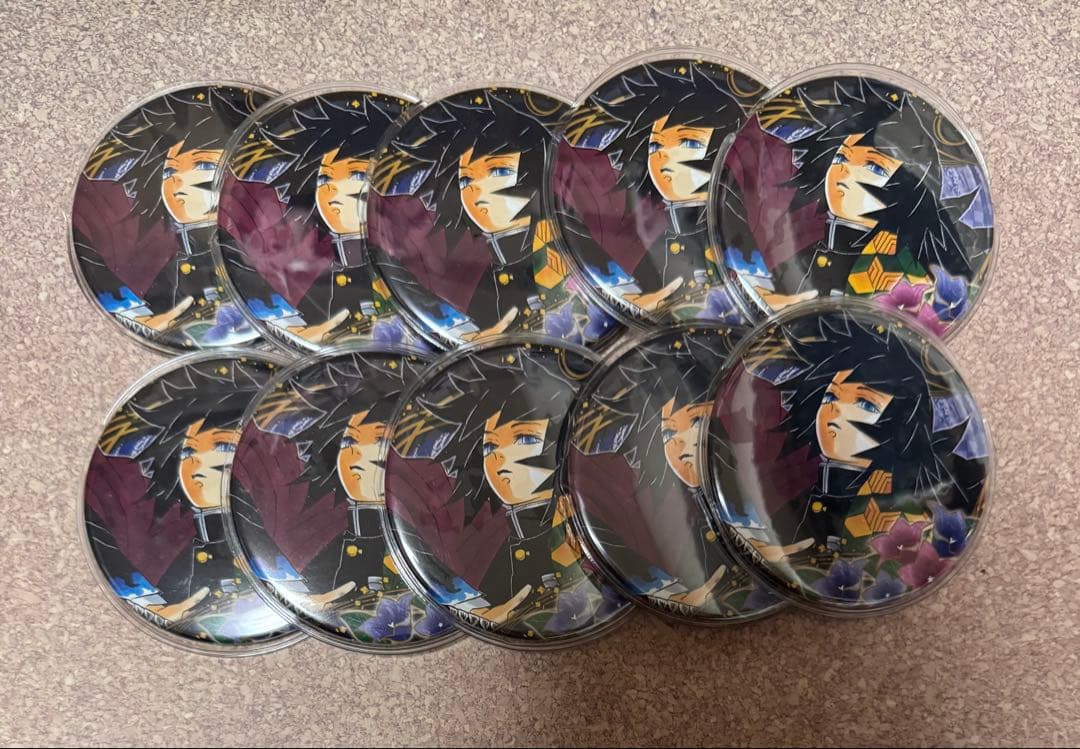 鬼滅の刃 コレクション缶バッジ 義勇 4弾