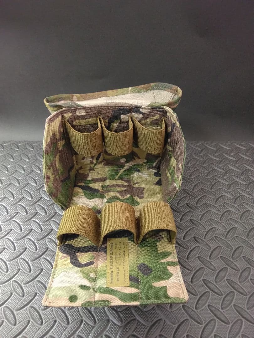 CAW製? ミニランチャー及び、モスカート4発及び、モスカートポーチ