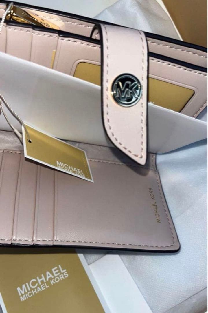 【新品】マイケルコース　タブウォレットミディアムMKシグネチャー　財布