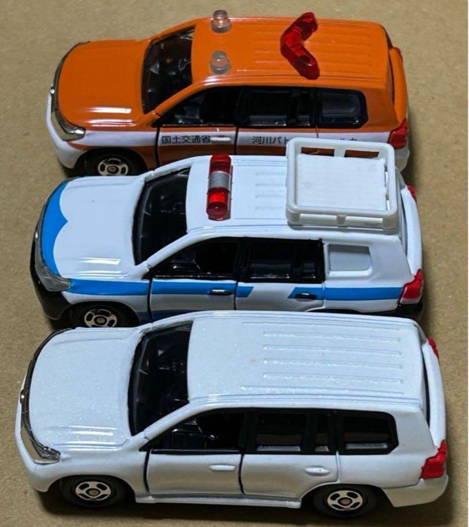 トミカ トヨタ ランドクルーザー 3台セット