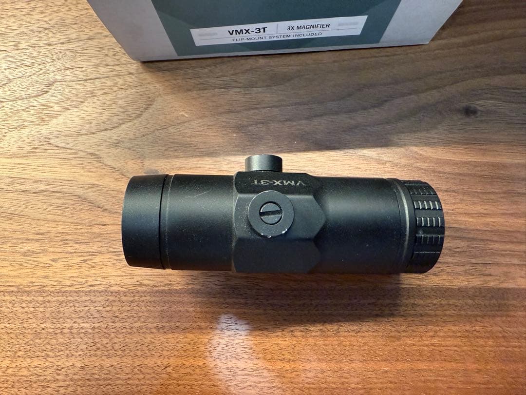 Vortex VMX-3T 3倍マグニファイア 実物