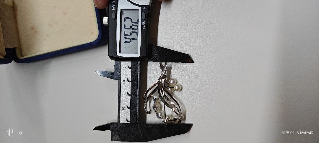 r*l様 ミキモト　シルバーブローチ