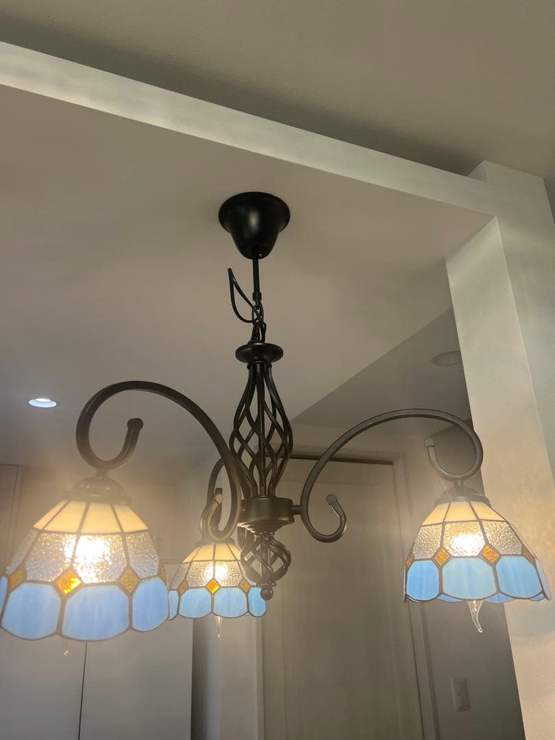 キ*ル様 3灯ステンドグラスシャンデリア