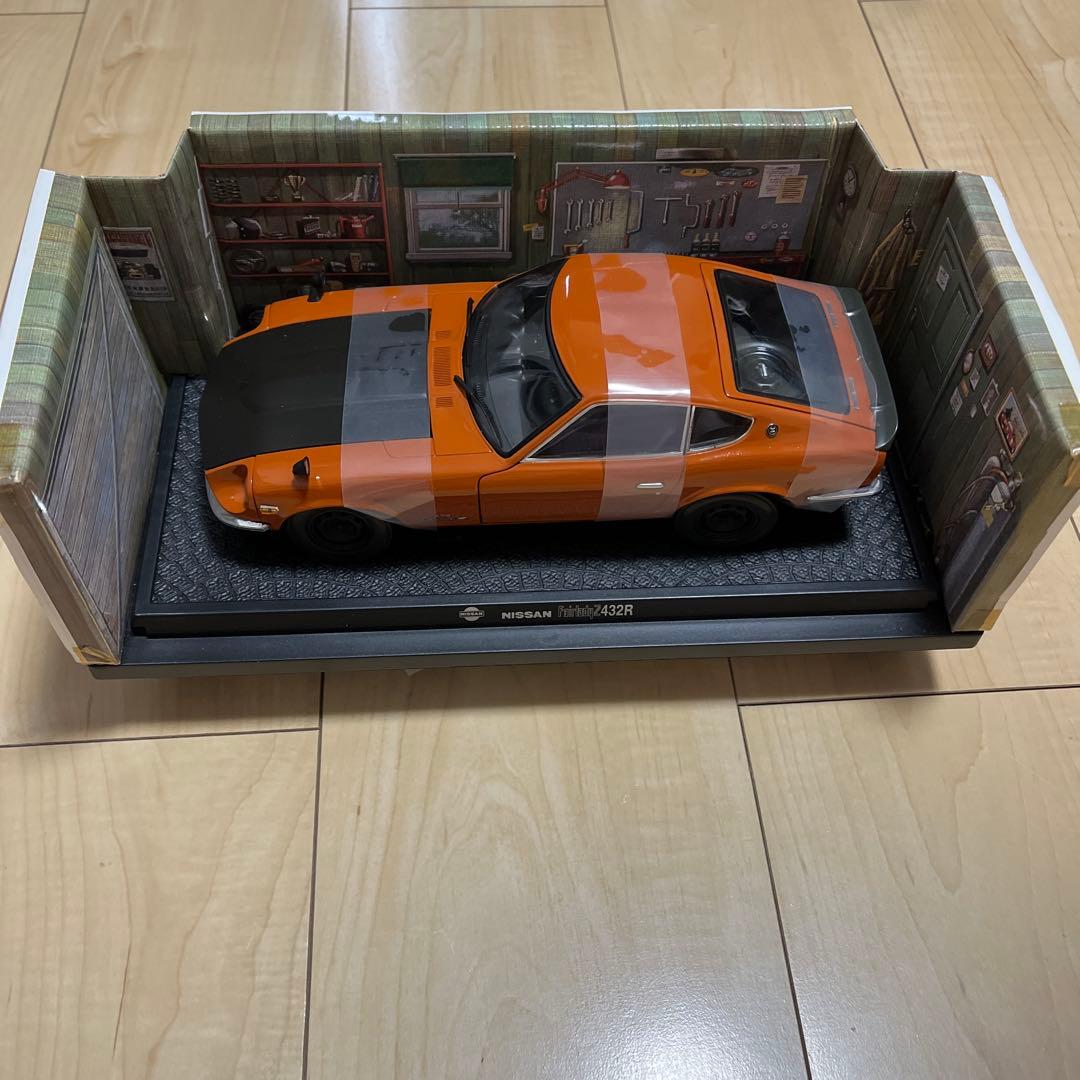 KYOSHO 1:18 ダットサン240Z オレンジ