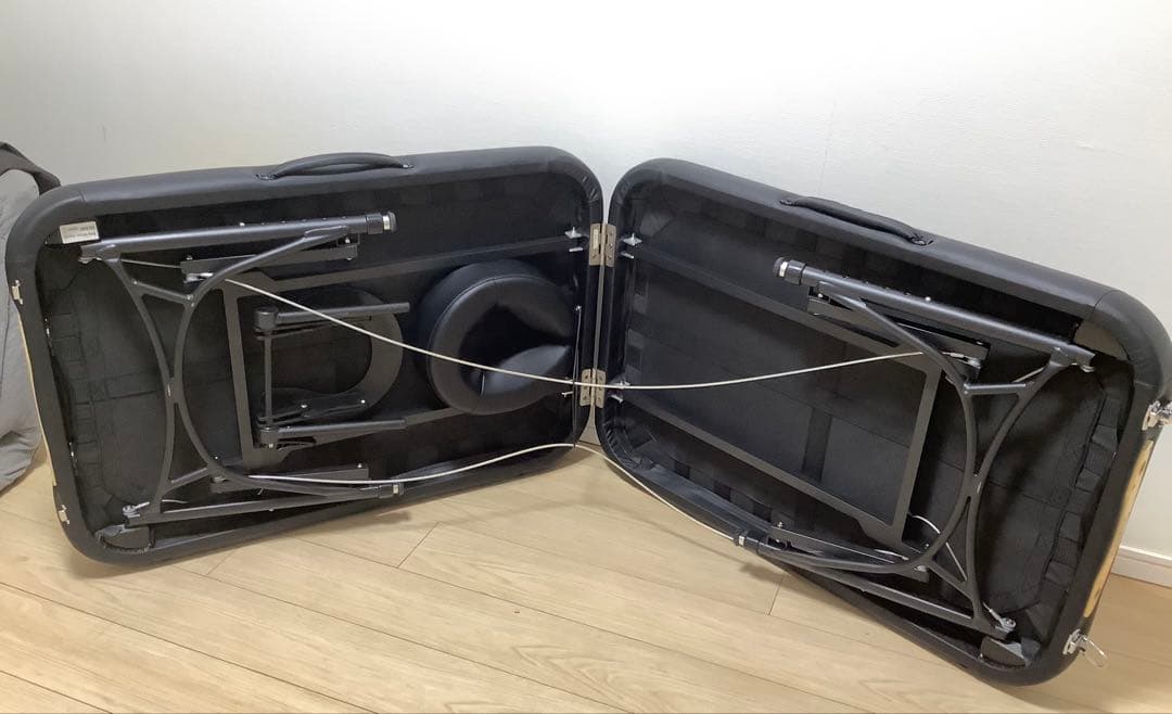 フォンタナ　クアトロ 25 マッサージベッド