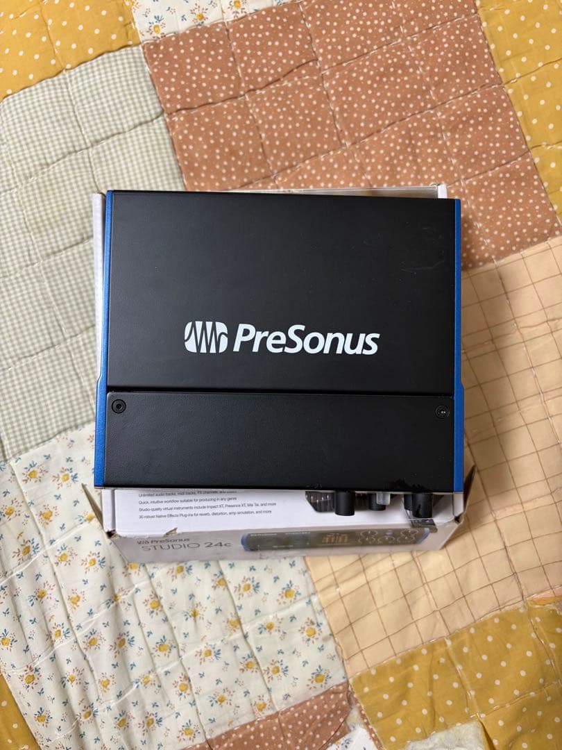 PreSonus STUDIO24c インターフェース 箱、 ケーブル付属