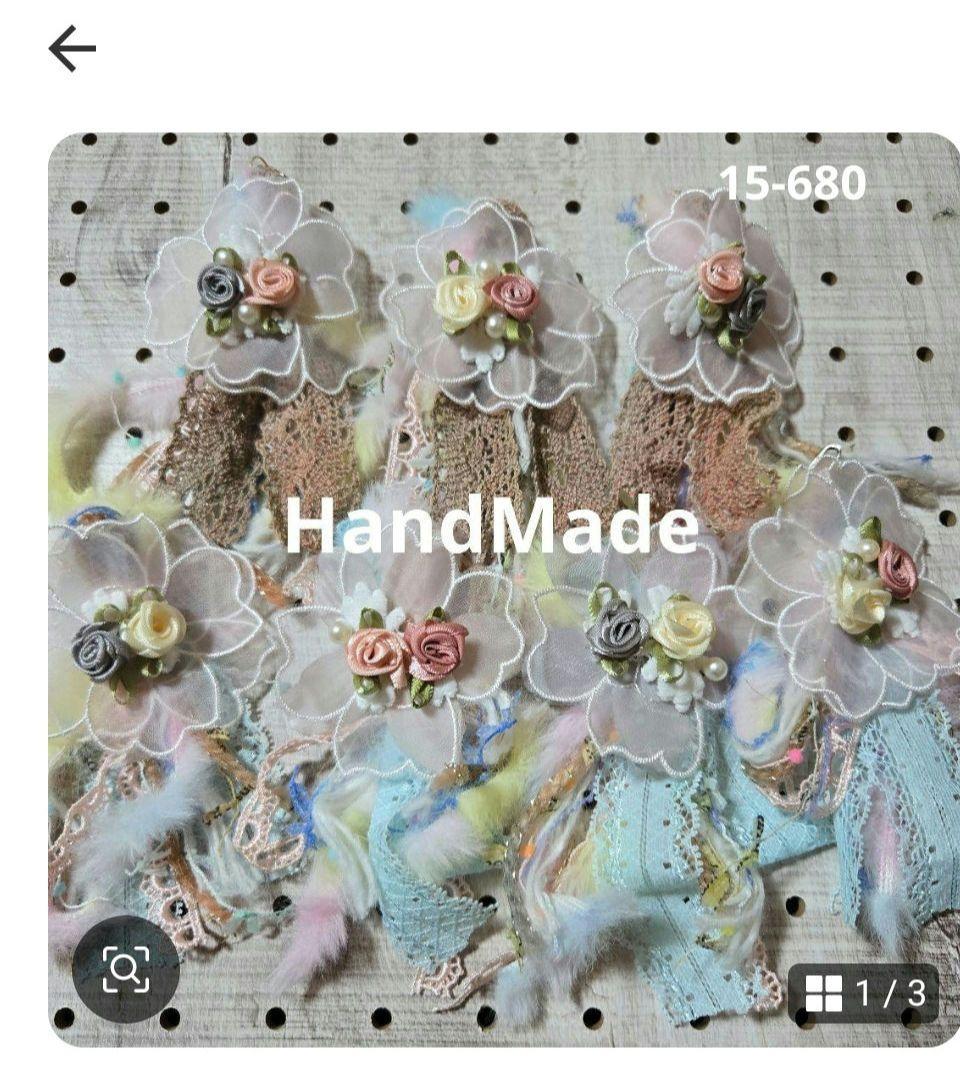 いちごパフェ☆✨ハンドメイドタッセルチャーム約12×4cm AJ