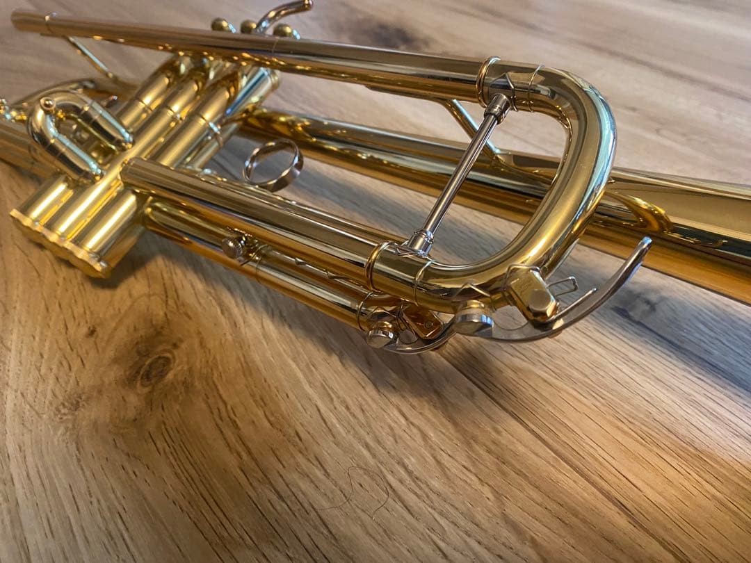 ヤマハ カスタム トランペット バージェロン YTR8335LA 一世代 美品