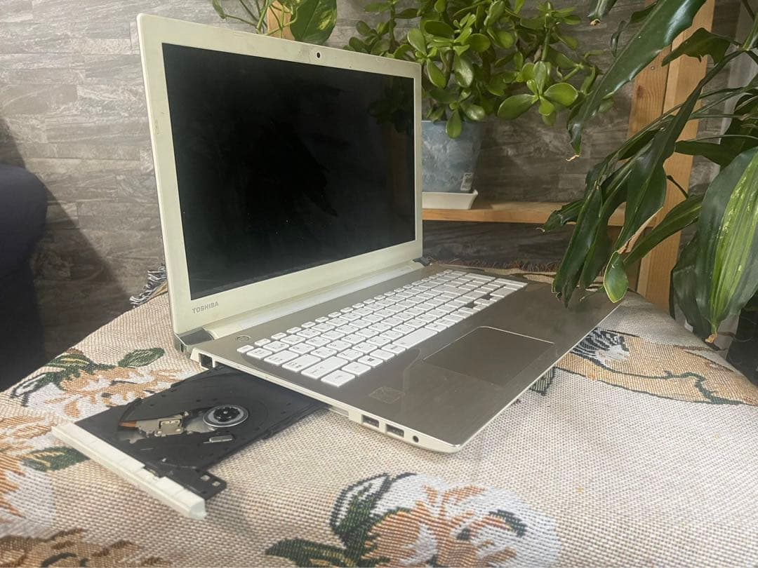 高性能！第7世代Corei7✨ win11✨すぐ使えるノートパソコン✨SSD