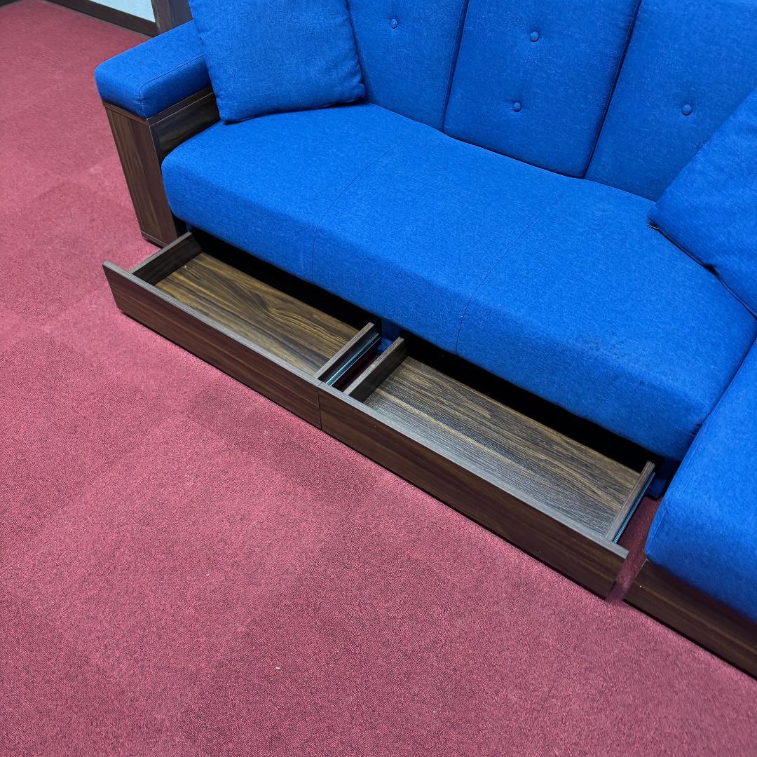 東京23区送料無料 美品モダンデコ二人掛けソファー／ベッド　収納有ネイビーブルー