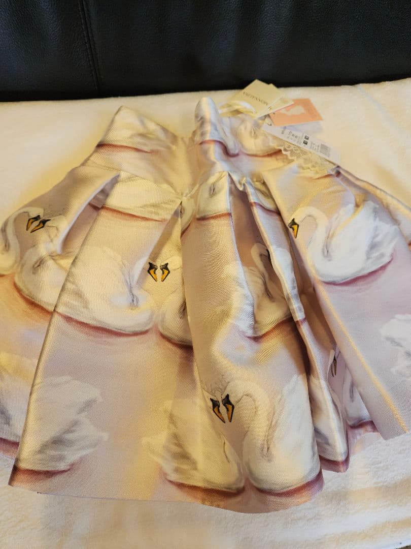 新品　未使用　モナリザ　スカート140