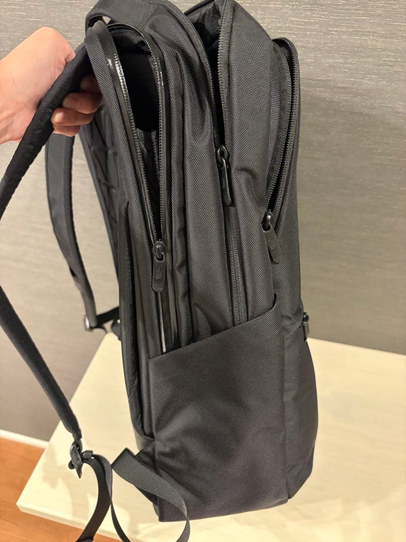 THE NORTH FACE シャトルデイパック ユニセックス　ビジネスバッグ