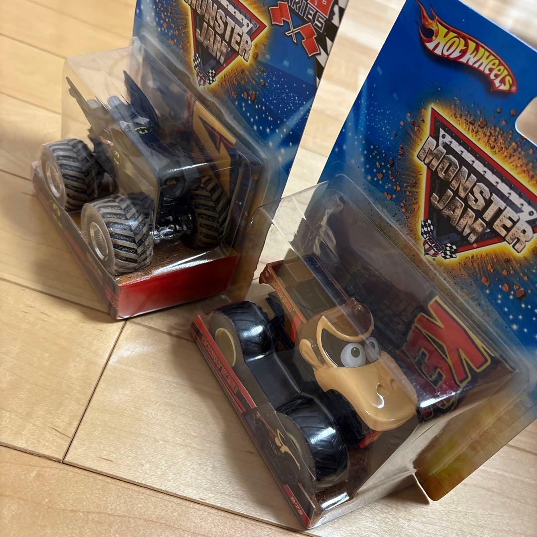 ホットウィール　モンスタージャム　2台　レア