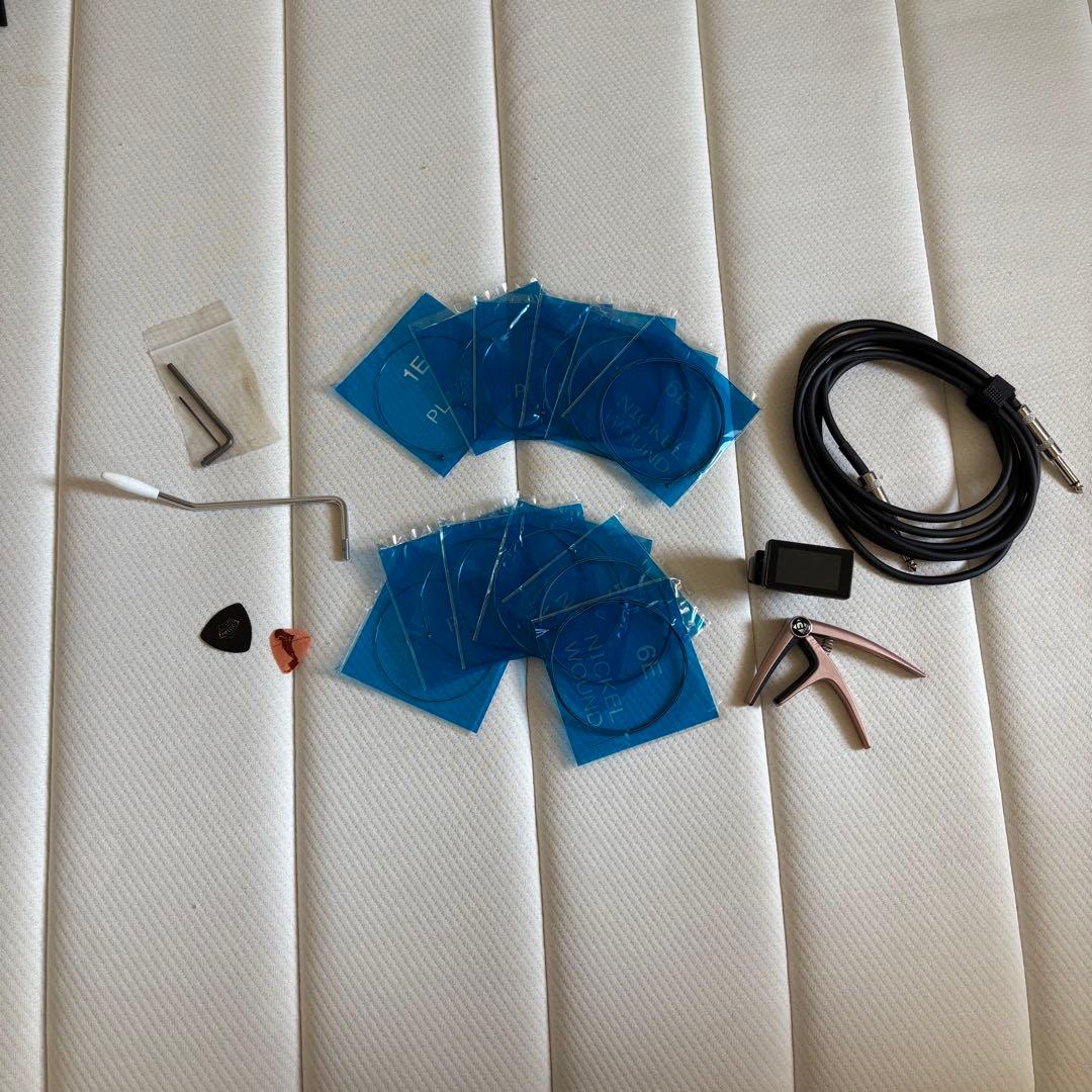 【さと】Cool Z エレキギター　※ケース付き