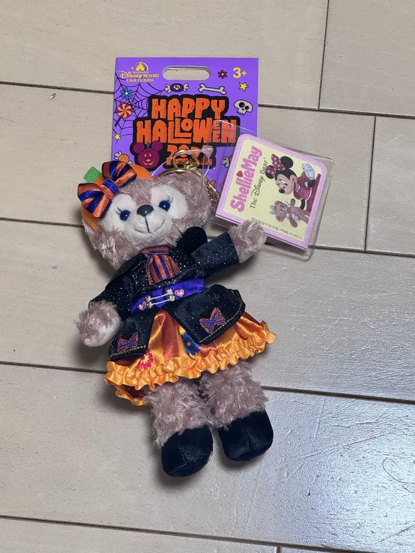 や*ん様 上海ディズニー　2022ハロウィン　ダッフィぬいぐるみキーチェーン セ