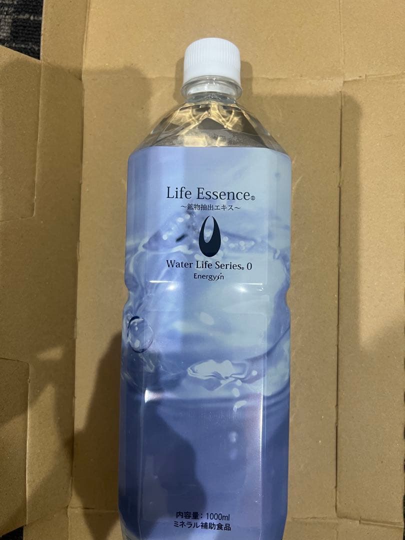 ミネラルウォーター Life Essence 1000ml