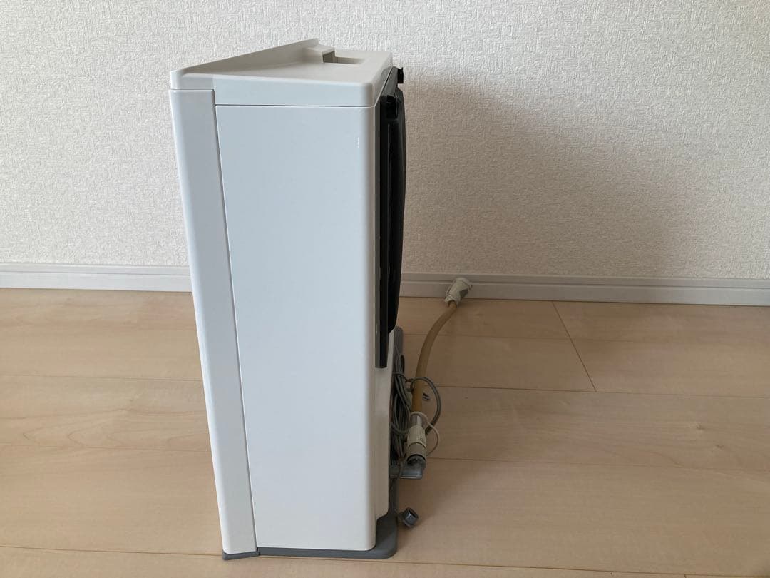 ガスファンヒーター ホワイト 形式:GFH-4005S-W5