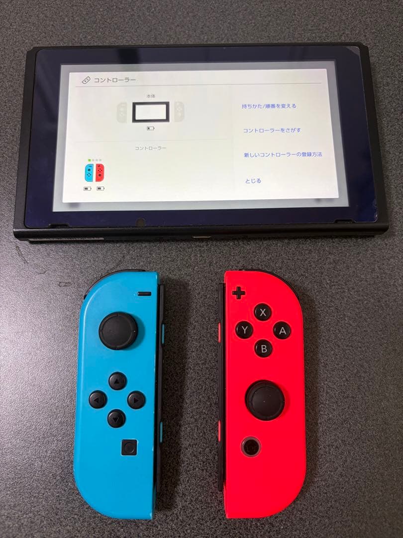 Nintendo Switch 本体 + Joy-Con + ケース