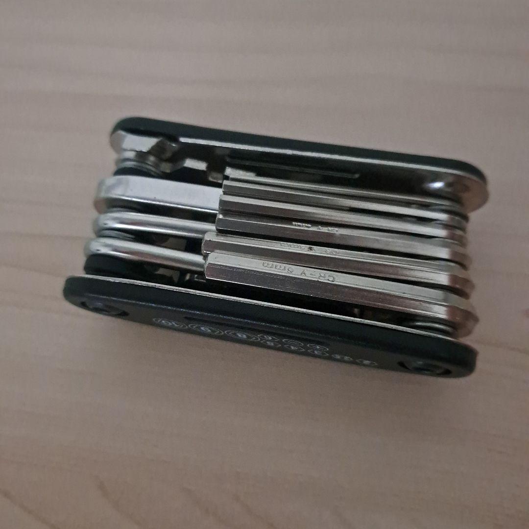 多機能スチール工具