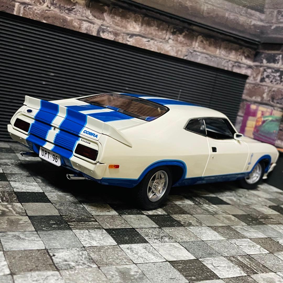 国内未入荷 1/18 CC フォード XC ファルコン コブラ オプション96