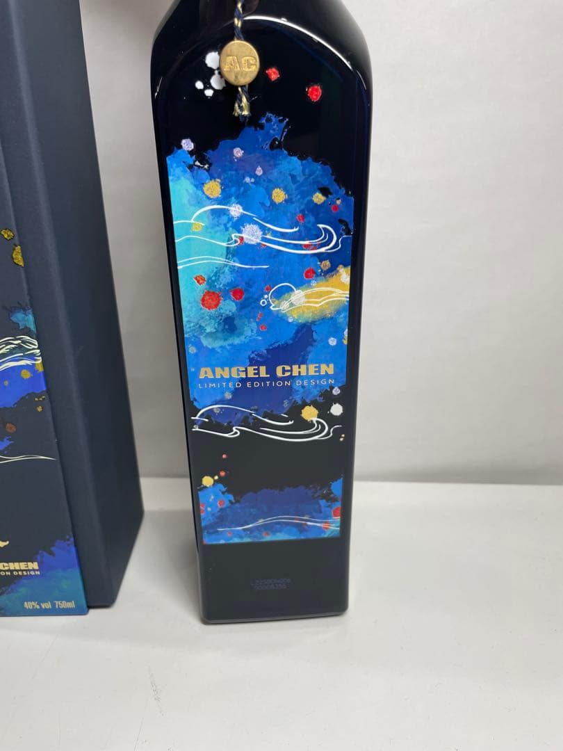 ジョニーウォーカー ブルーラベル イヤー・オブ・ザ・ラビット 750ml　新品