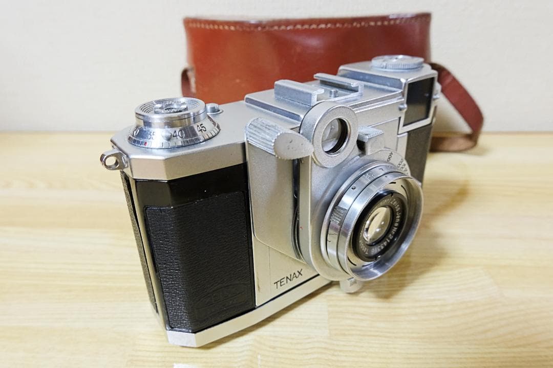 ZEISS IKON ツァイスイコン / TENAX II