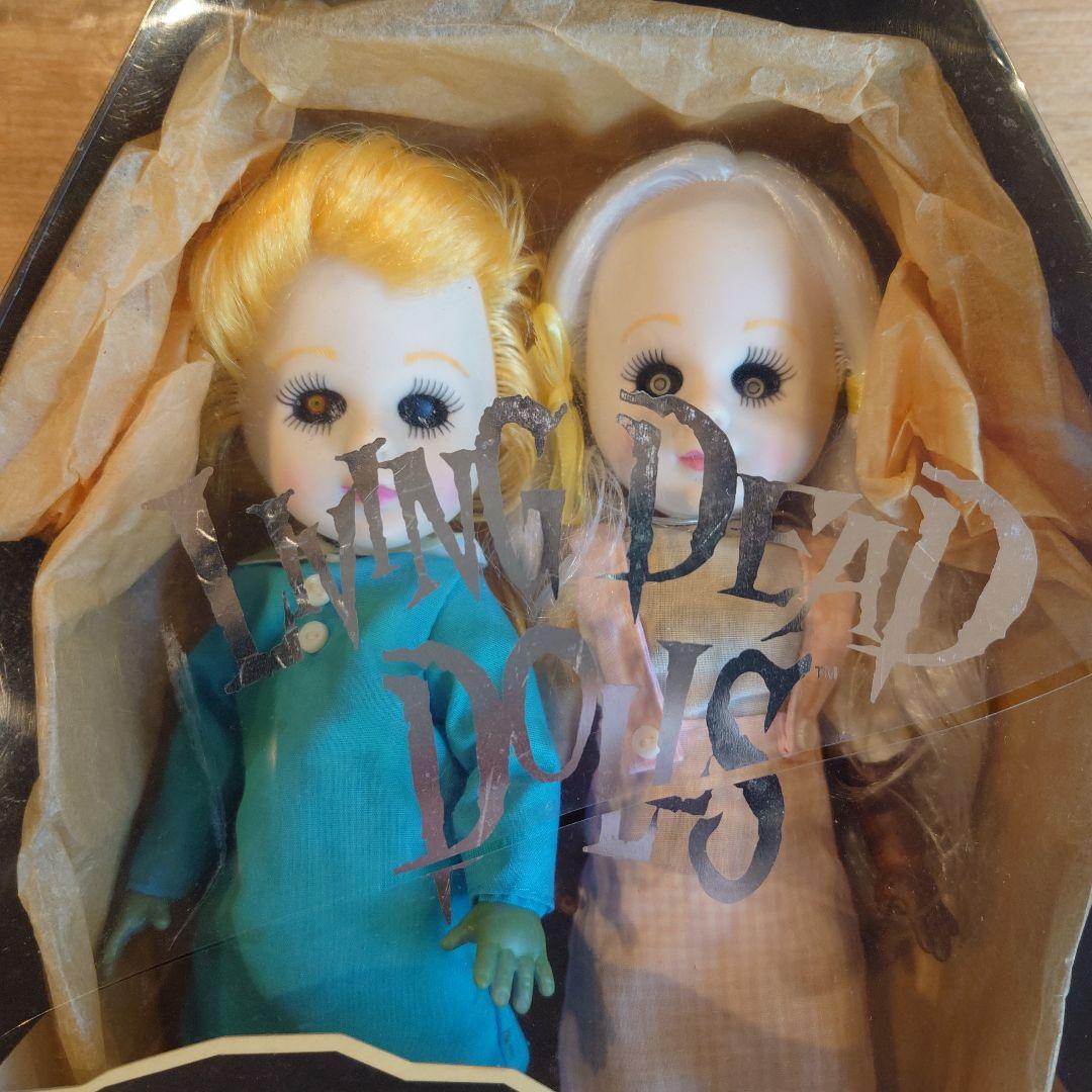 リビングデッドドールズ 限定3996体：Hemlock and Honey