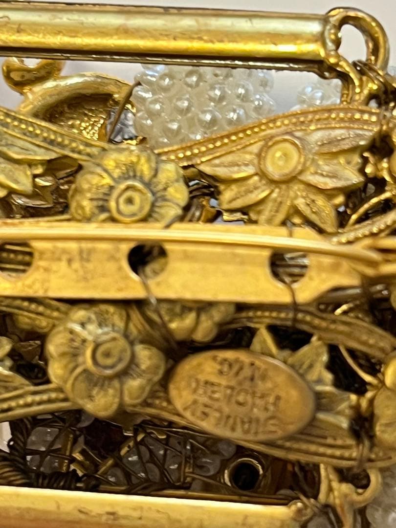 大幅値下げ‼️ スタンレー・ハグラーのブローチ