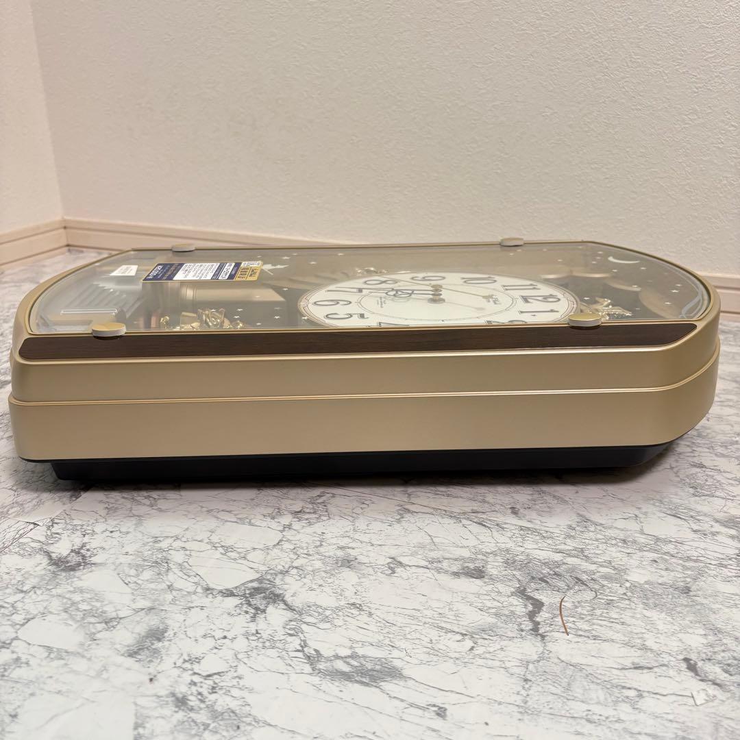 新品✨シチズン　スモールワールドウォッチ　18曲収録　電波時計　カラクリ時計