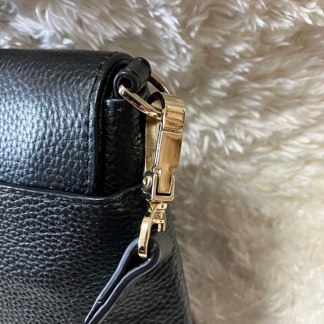 【さっちゃん 様】アニエスベー ショルダーバッグ クロスボディ 牛革 シボ加工