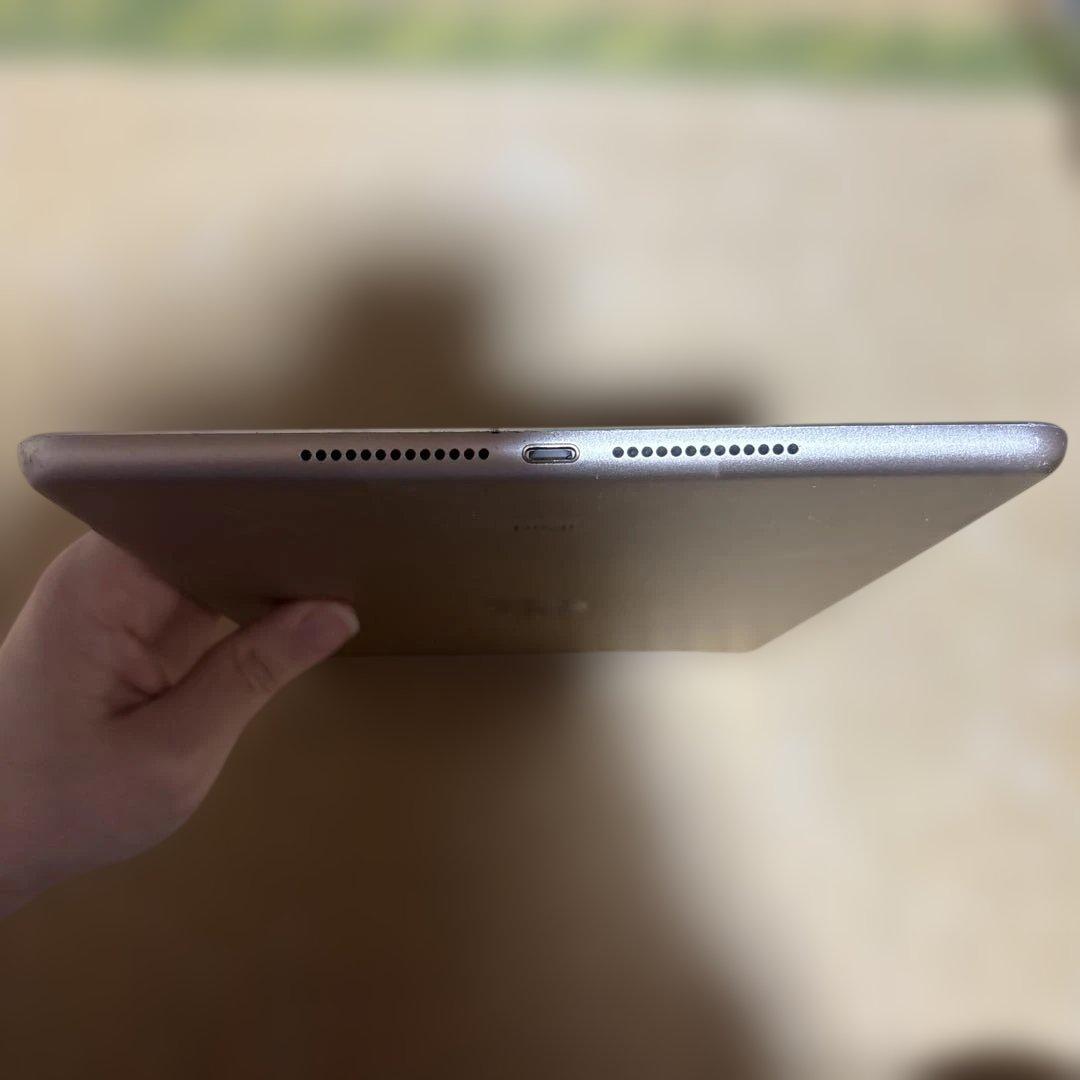 iPad本体 画面ひび割れ