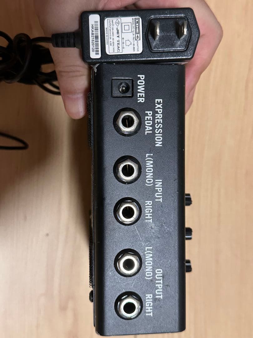 Line6 M5 Stompbox Modeler 本体＆純正アダプター付属