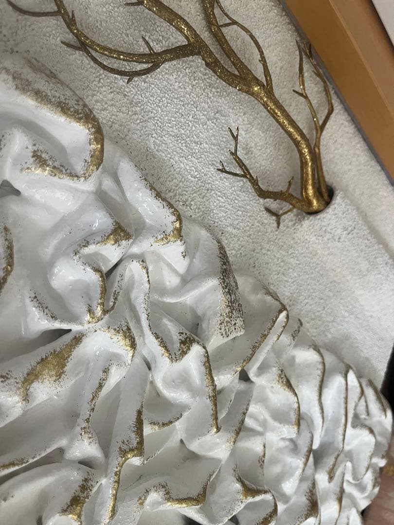 立体的な波状アート 壁掛け