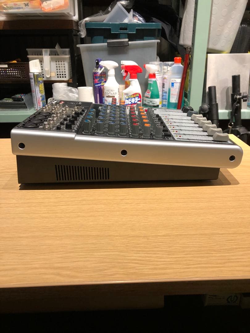 【美品】Behringer XENYX 1204USB アナログミキサー