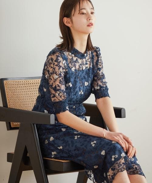 美品 niana ニアナ アンティーク刺繍レースワンピース M お呼ばれ 結婚式