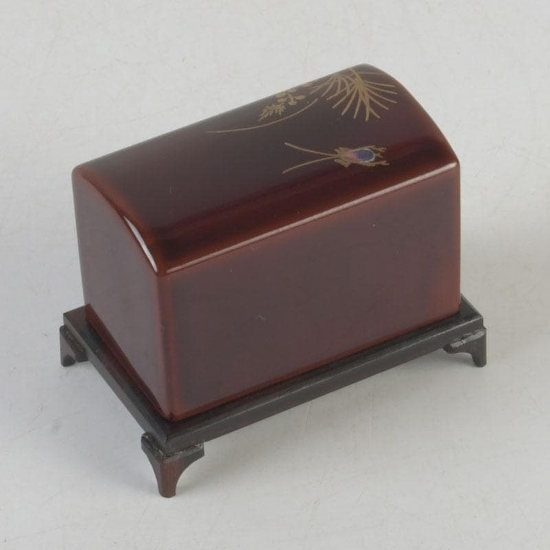 茶道具　田中宗凌作　溜塗　螺鈿装飾　萩に虫蒔絵　虫籠香合　共箱　V　9777