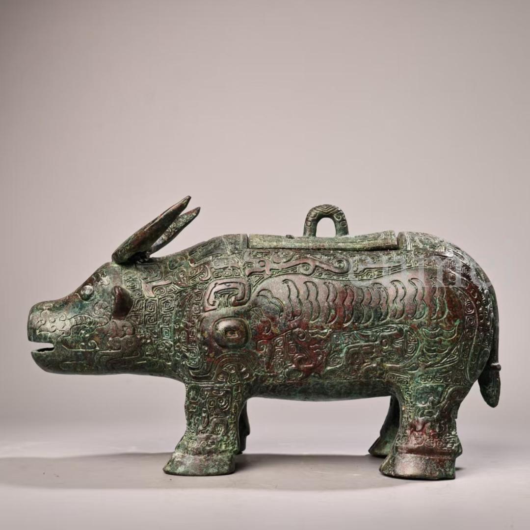 中国古美術・珍品旧藏・青銅器 牛尊 彫刻銘文入・高浮彫錾刻・純銅・置物・風水開運