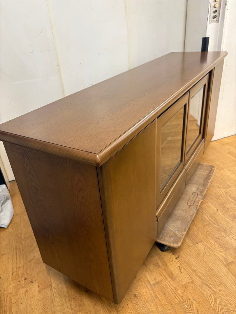 M009 カリモク　サイドボード　リビングボード　キャビネット　幅1800ｍｍ