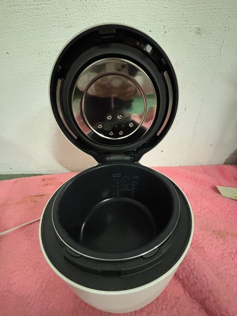 はな　PanasonicSR-R10A圧力IHジャー炊飯器2024年製