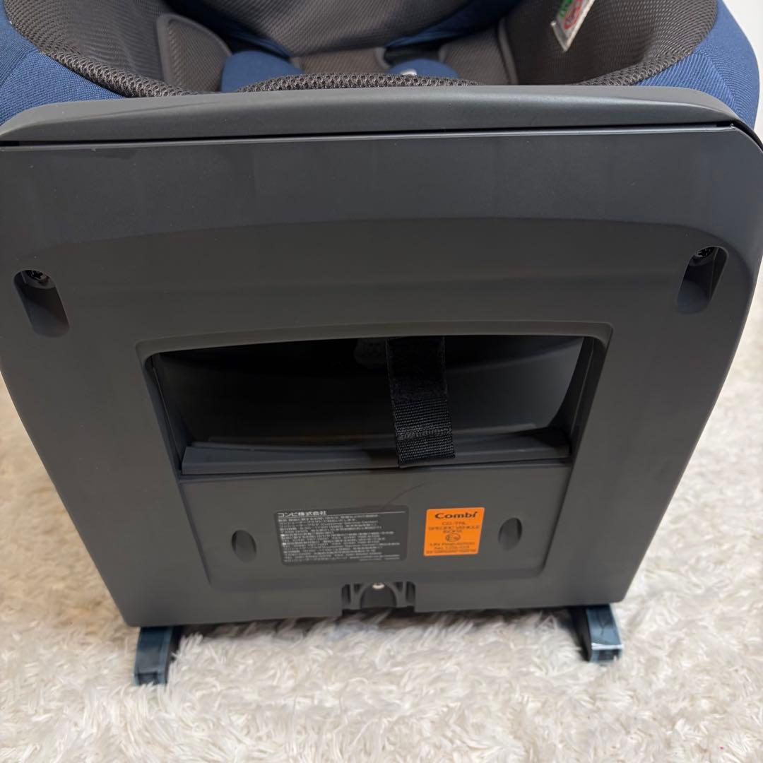 combi THE S ザエス ZB690 ISOFIX チャイルドシート