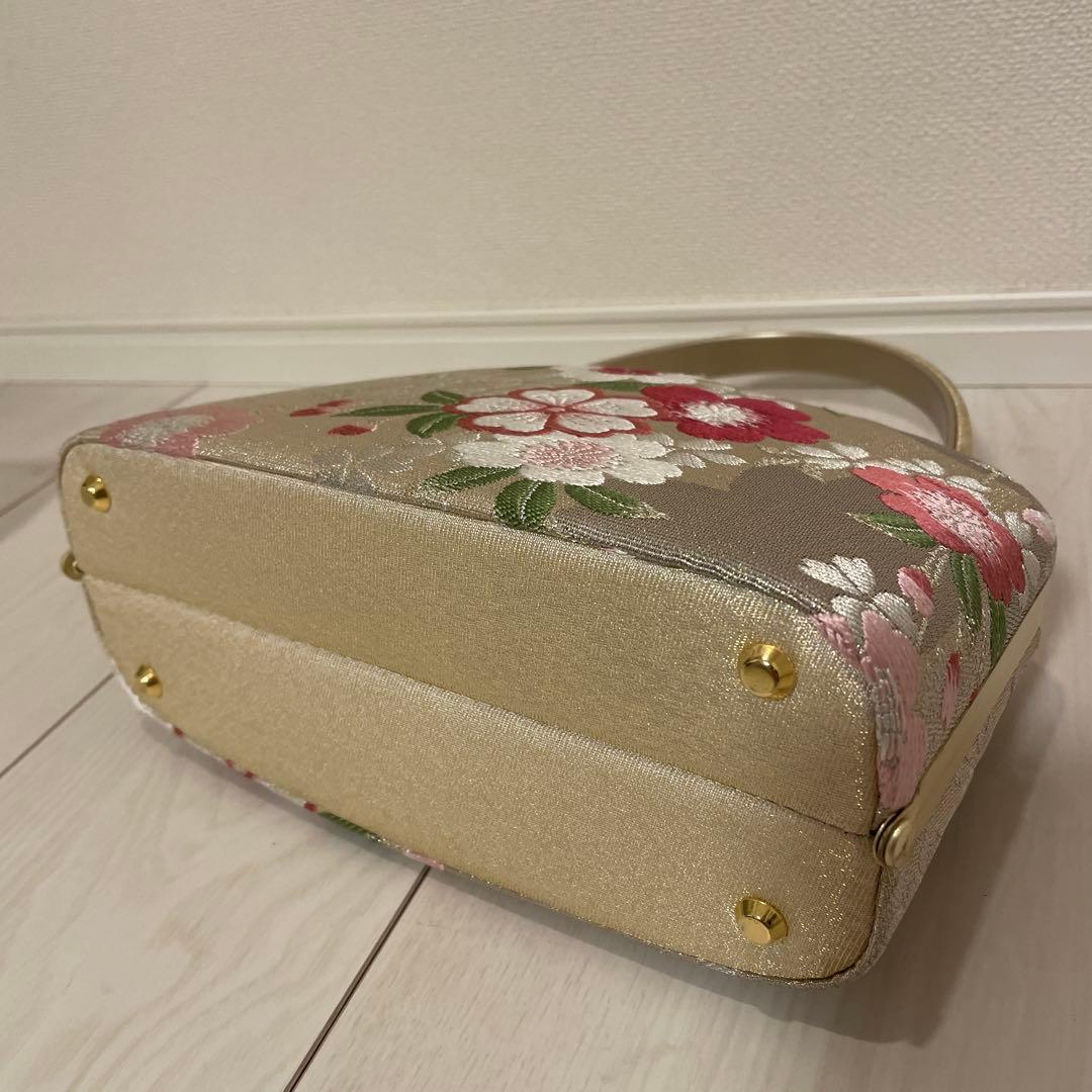 うさぎ【京都きもの友禅】　成人式　和装　バッグと草履、小物のセット