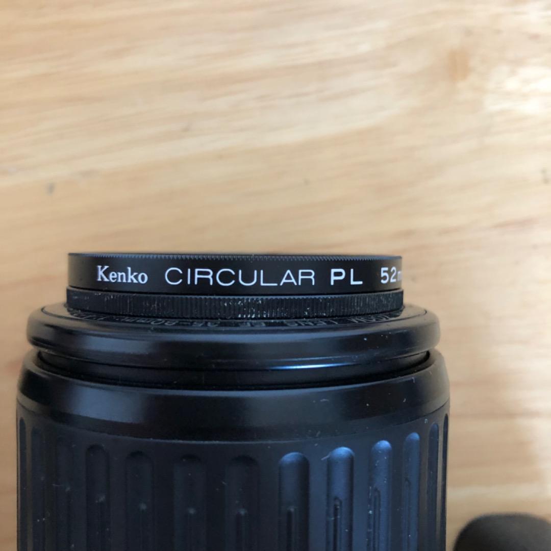 Canon EOS 1000 S 本体　標準レンズ　偏光フィルター付