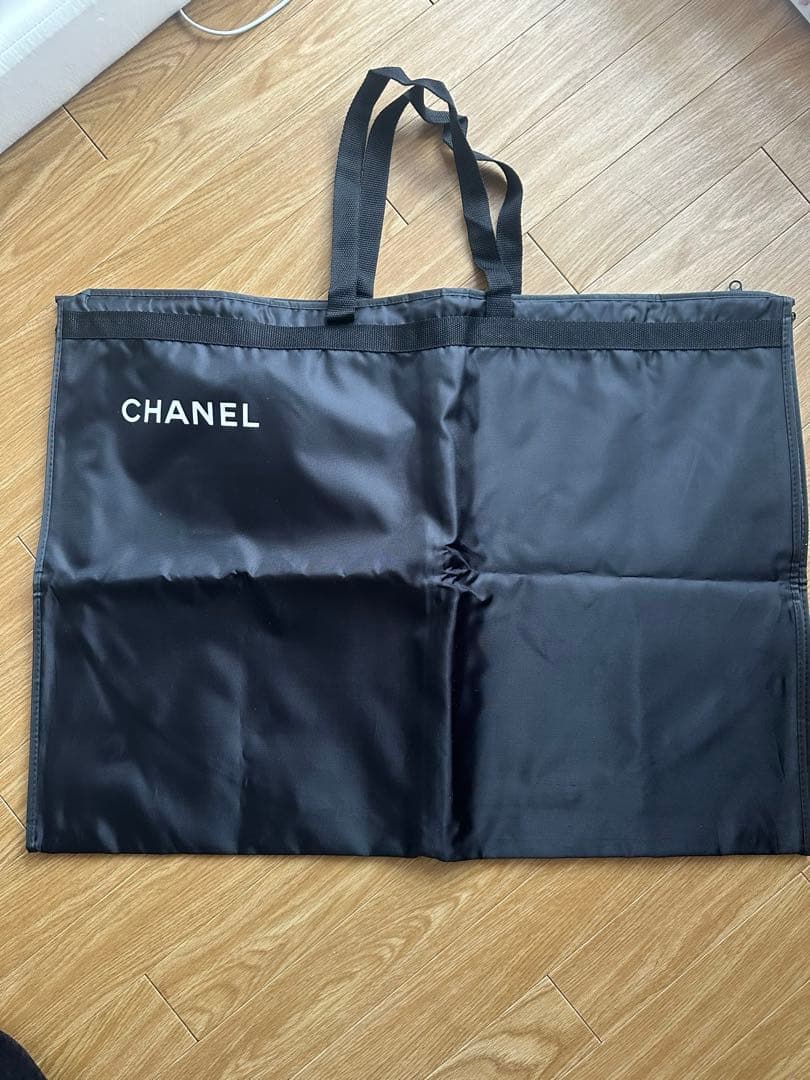CHANEL ガーメントケース, ハンガー×2, 服カバー×2