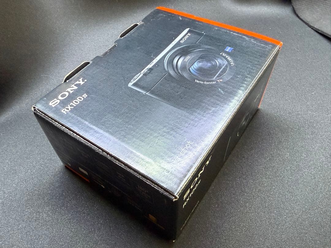 【超美品】SONY RX100 M4 コンパクトデジタルカメラ コンデジ使用数回