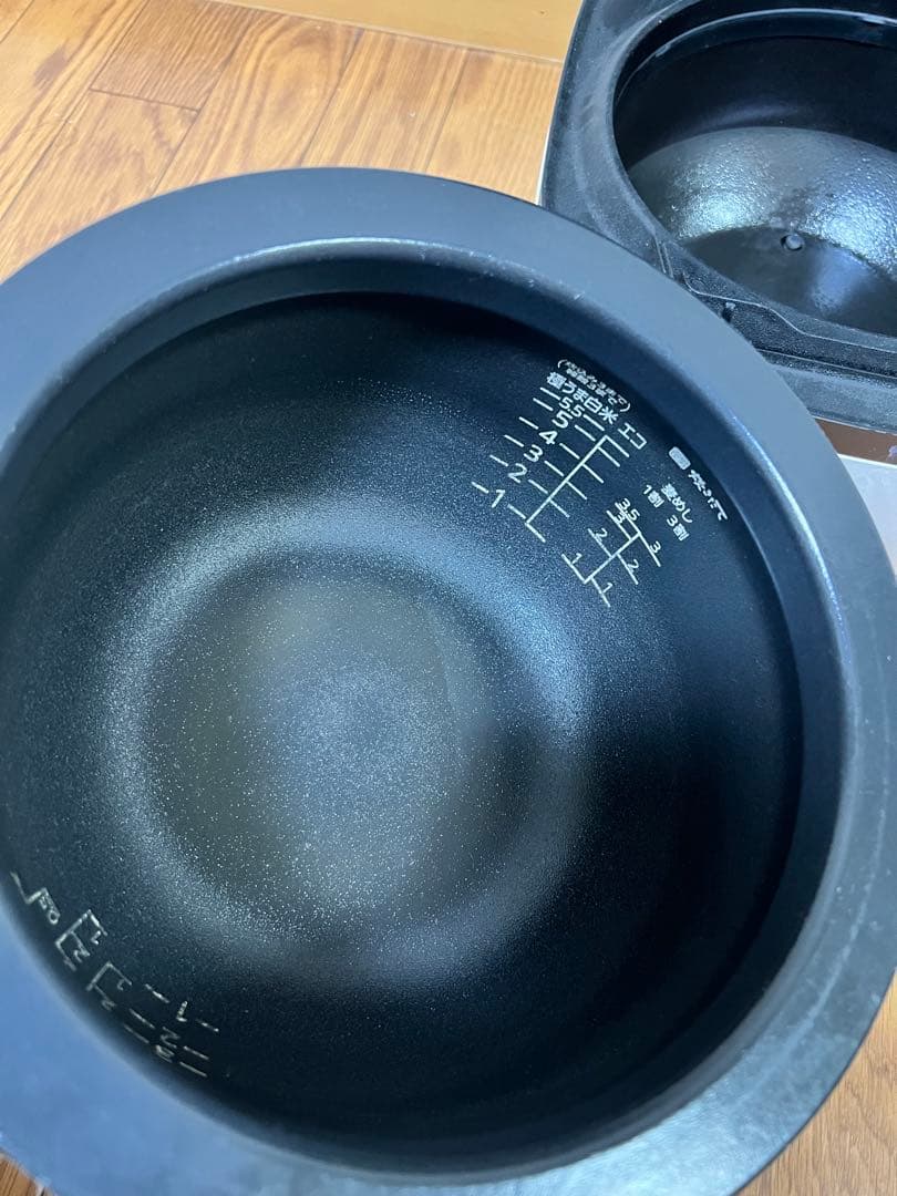 M*n様 動作品　タイガー JPG-X100 土鍋圧力IH炊飯ジャー 炊飯器 5