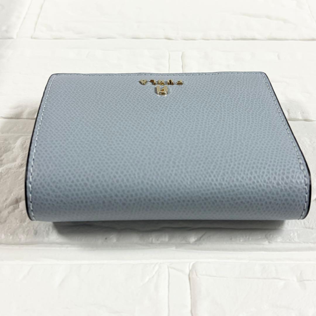 【未使用】FURLA　２つ折り財布　カメリア　ブルー　ベージュピンク　コンパクト