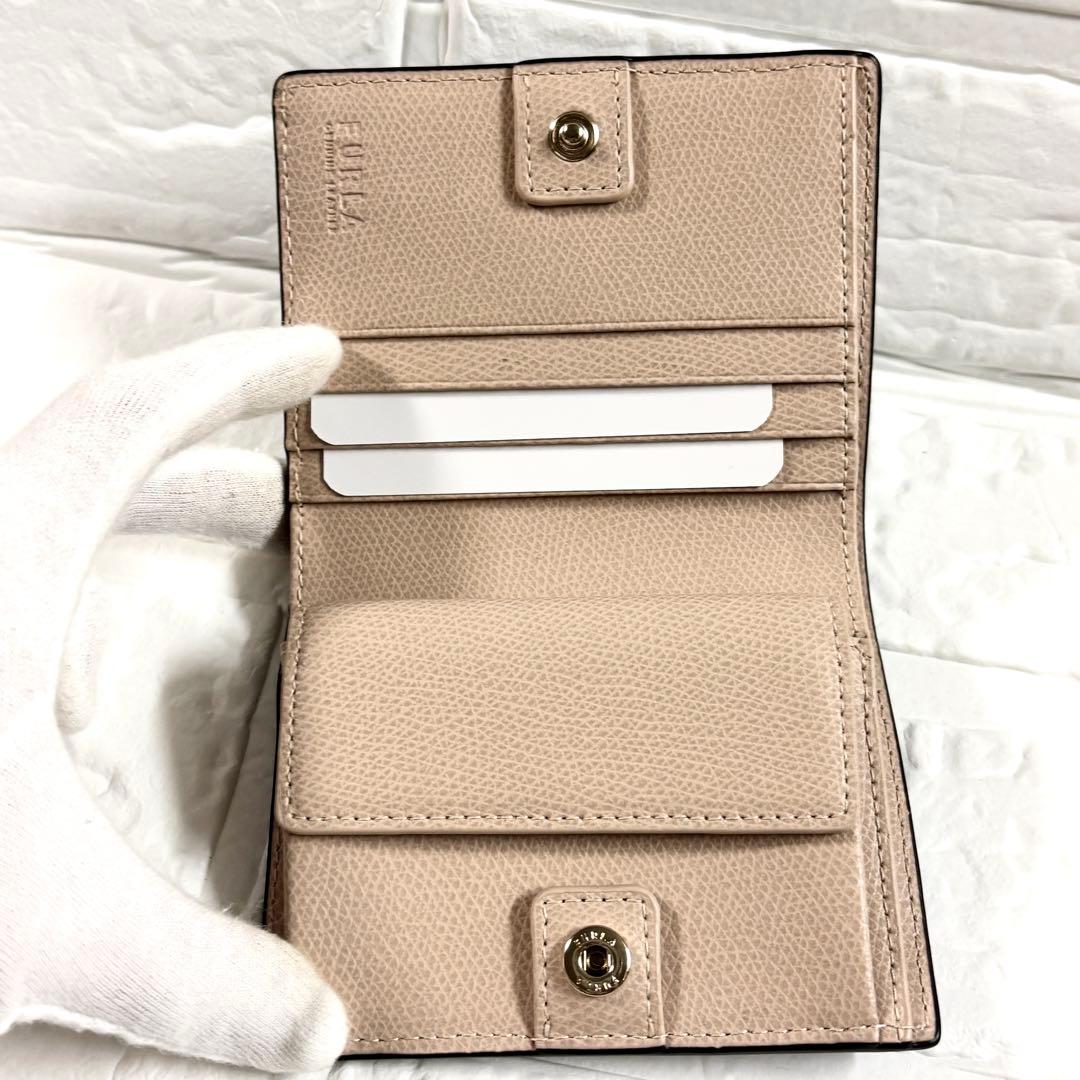 【未使用】FURLA　２つ折り財布　カメリア　ブルー　ベージュピンク　コンパクト