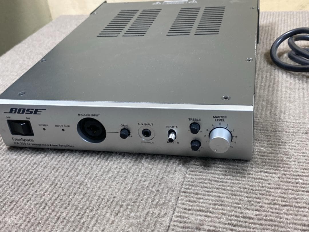 23 BOSE IZA 250 LZ パワーアンプ